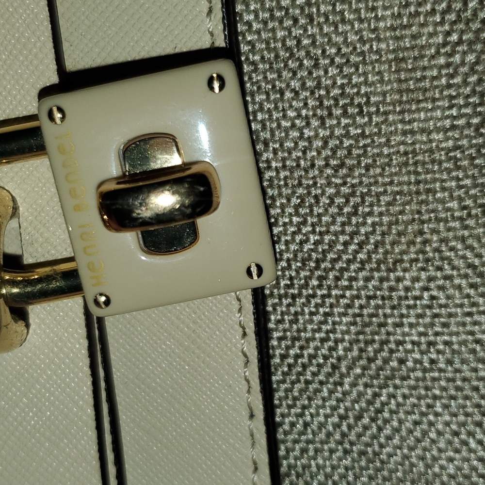 SOLD☆Henri bendel jetsetter large backpack convertible. - Picture 17 of 17